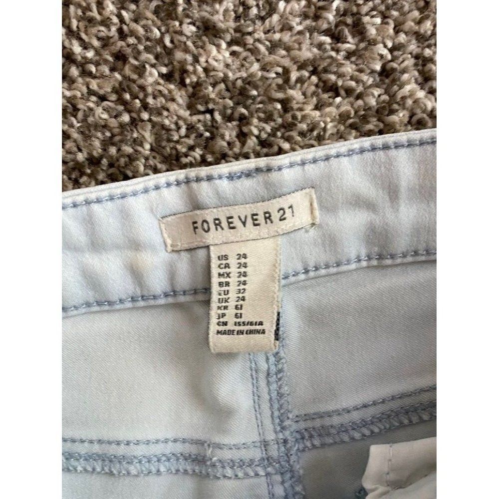Forever 21 Jeans (A2) - Picture 5 of 5